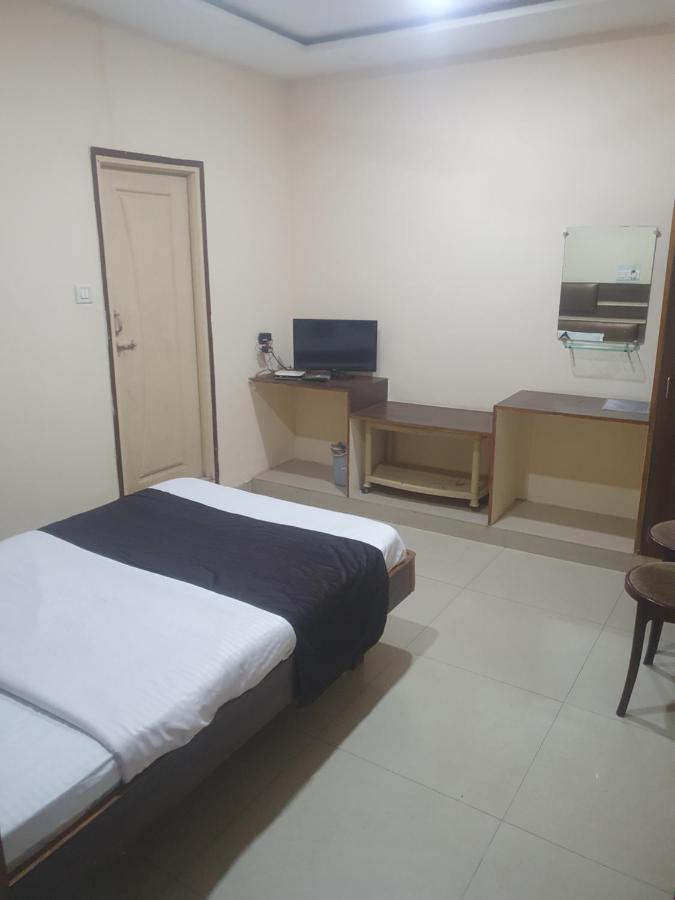 Hotel Anmol Ambikapur Экстерьер фото
